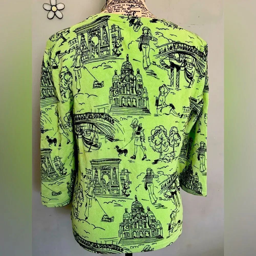 Graphic Sweater - Picture 3 of 3